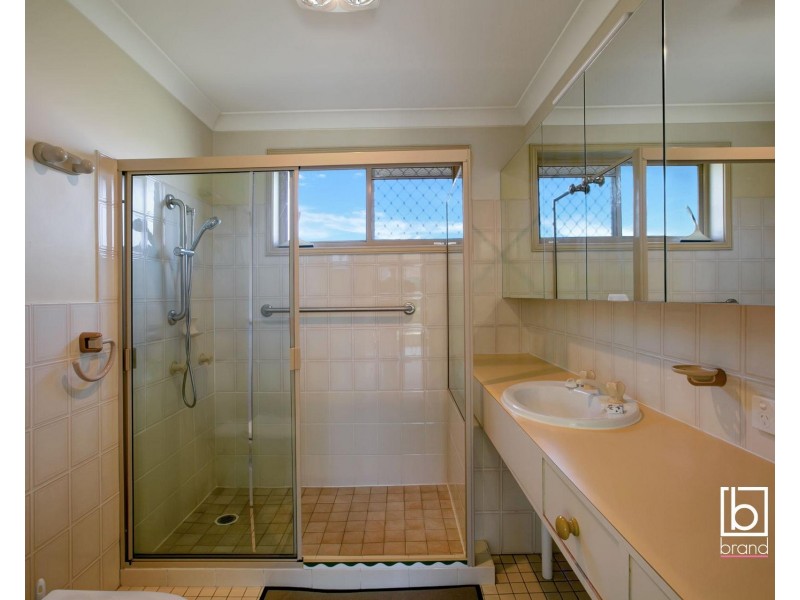 5 Meredith Close, Norah Head NSW 2263