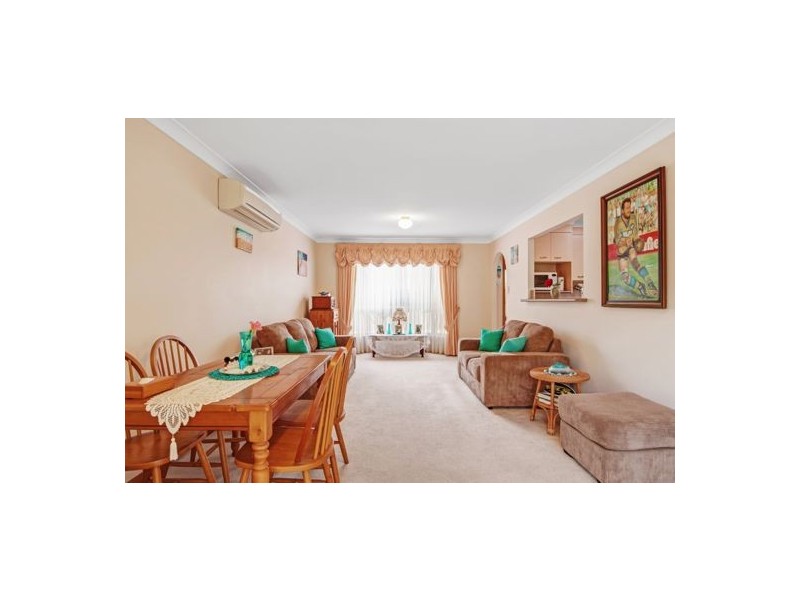 1/13 Meredith Close, Norah Head NSW 2263