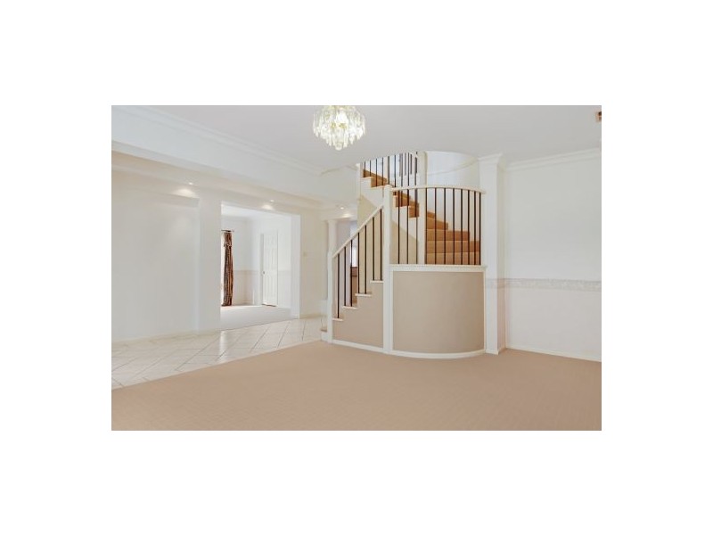 7 Daintree Crescent, Blue Haven NSW 2262