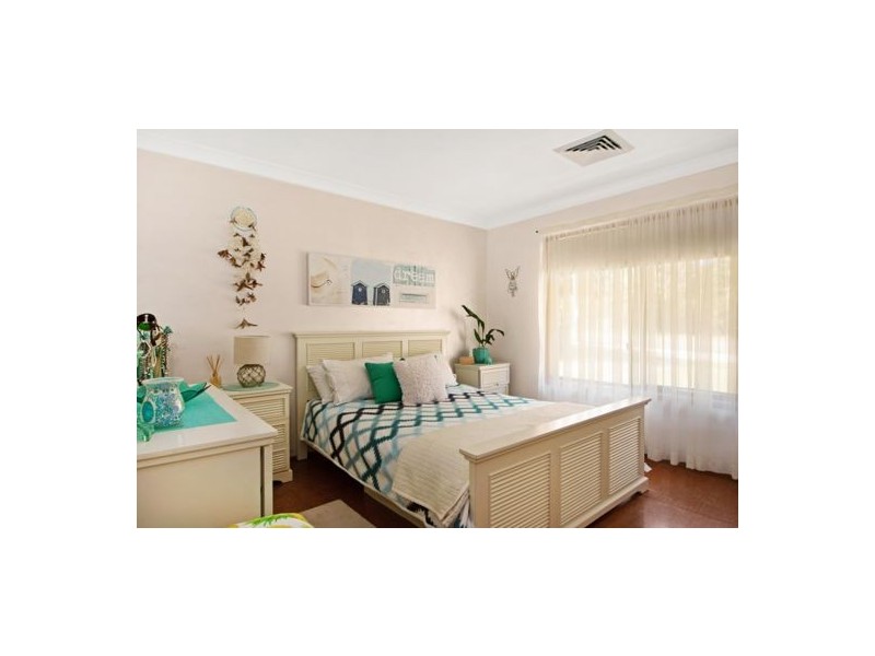 32 Evans Road, Canton Beach NSW 2263