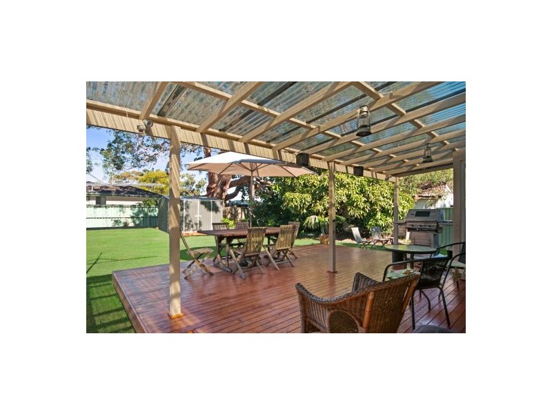 23 Kantara Road, Canton Beach NSW 2263