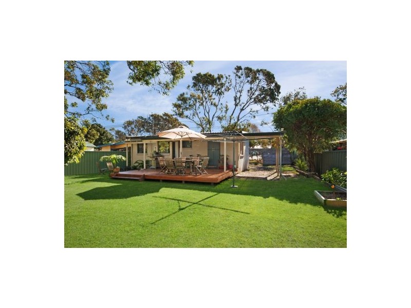 23 Kantara Road, Canton Beach NSW 2263