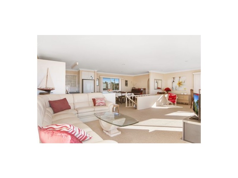 42 Elizabeth Drive, Noraville NSW 2263