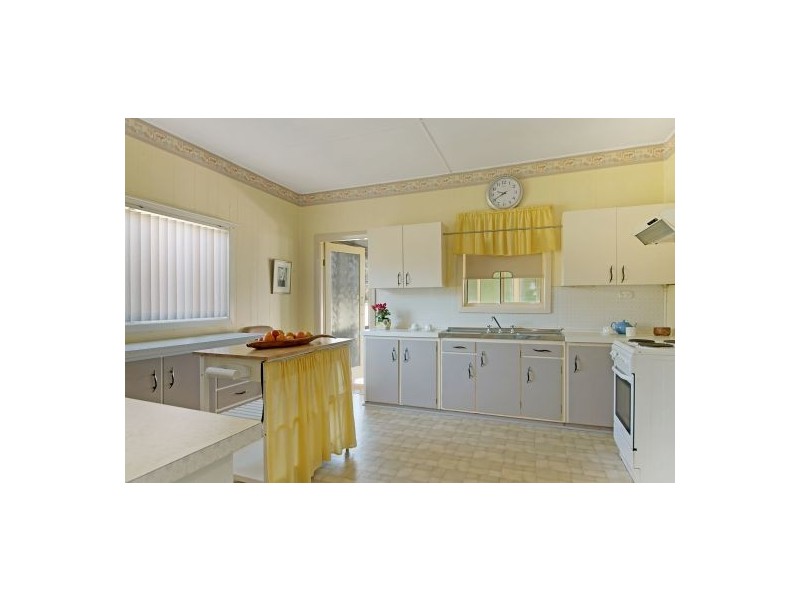 14 Michele Avenue, Noraville NSW 2263