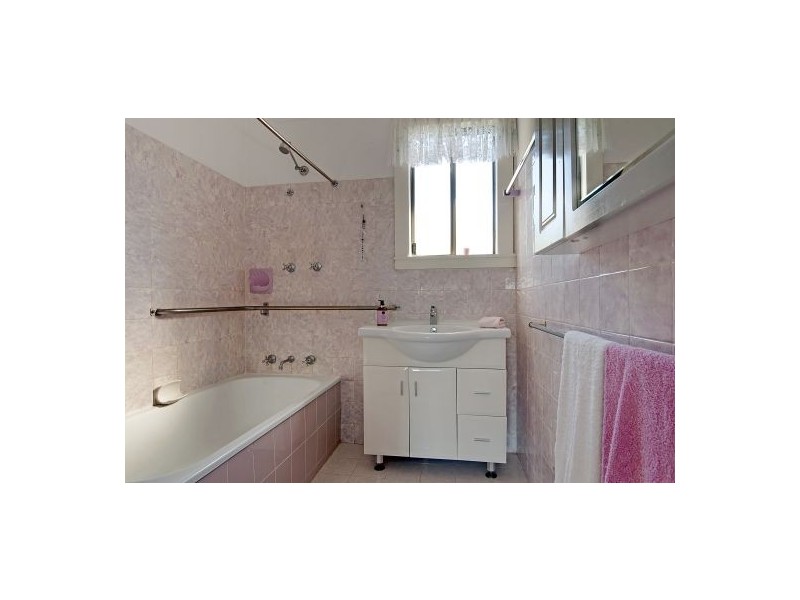 14 Michele Avenue, Noraville NSW 2263