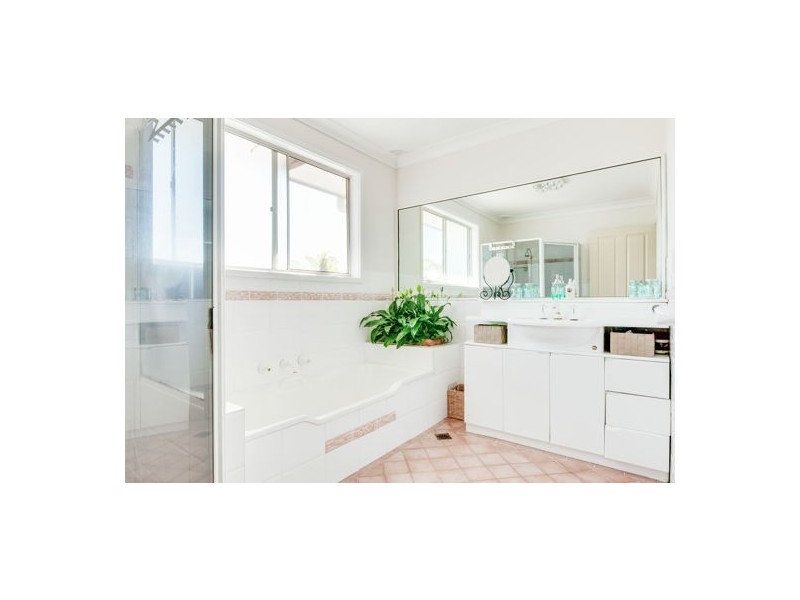 24 Oleander Street, Noraville NSW 2263