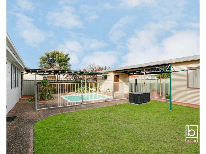 27 Alice Parade, Toukley NSW 2263