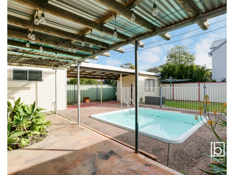27 Alice Parade, Toukley NSW 2263