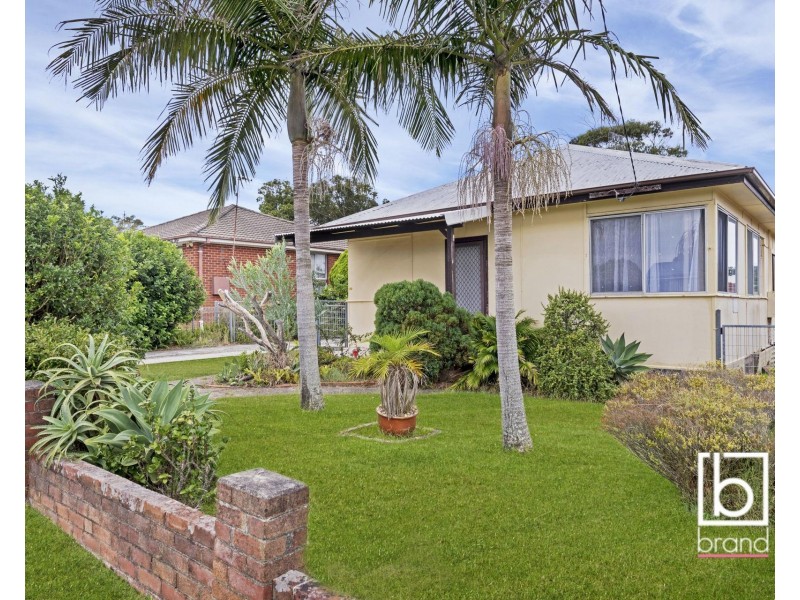 11 Athol Street, Toukley NSW 2263