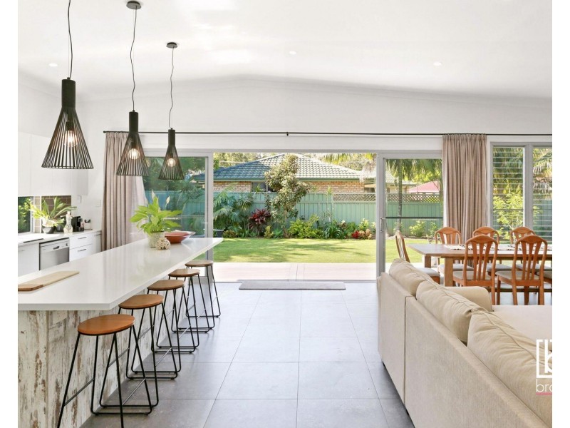 26 Barnard Crescent, Toukley NSW 2263