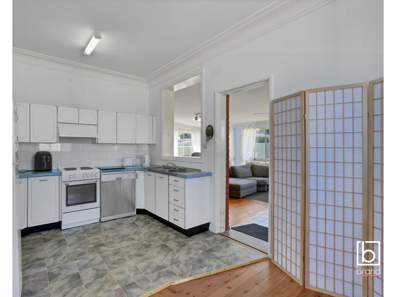 28 Beachcomber Parade, Toukley NSW 2263