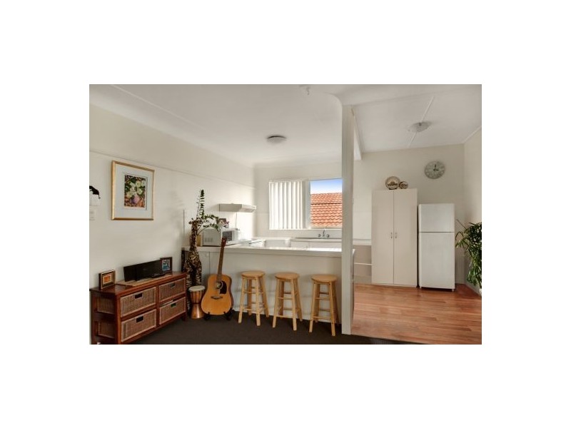 12 CANTON BEACH ROAD, Toukley NSW 2263