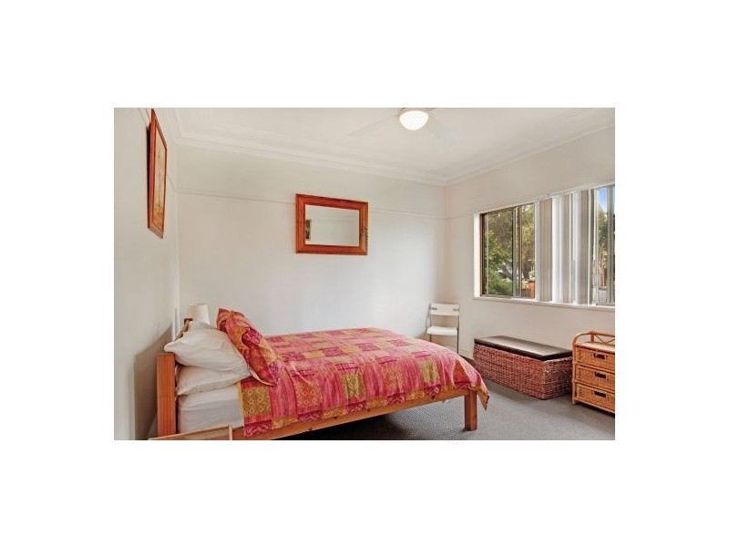 12 CANTON BEACH ROAD, Toukley NSW 2263