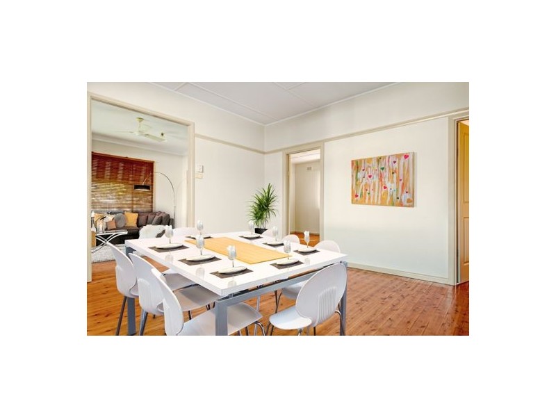 25 Canton Beach Road, Toukley NSW 2263