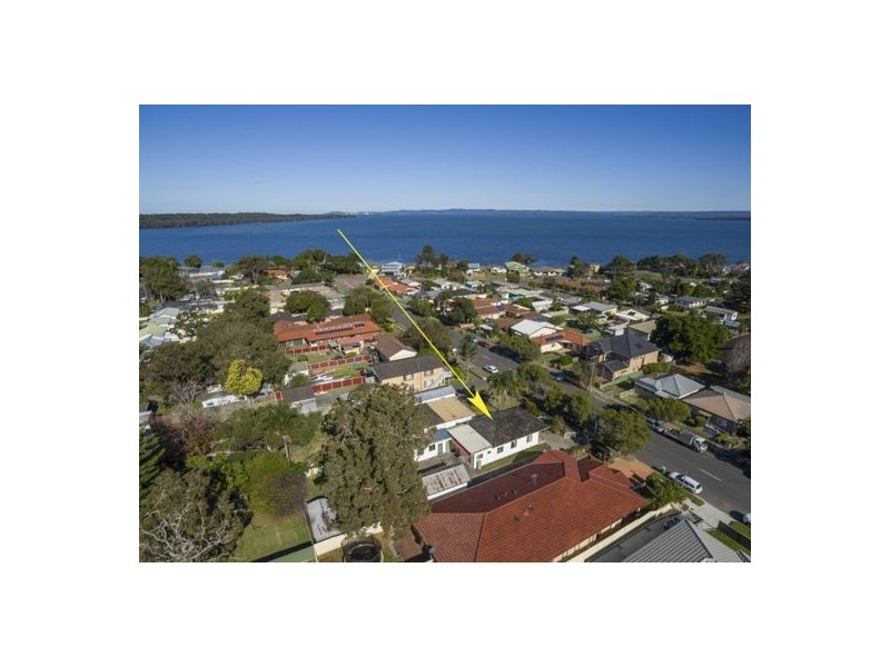 25 Canton Beach Road, Toukley NSW 2263