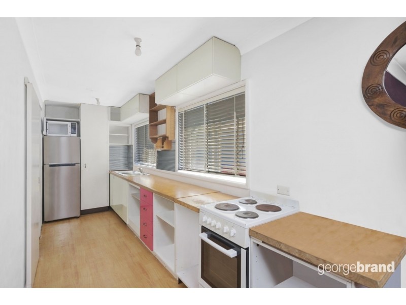 2 Cross Street, Toukley NSW 2263