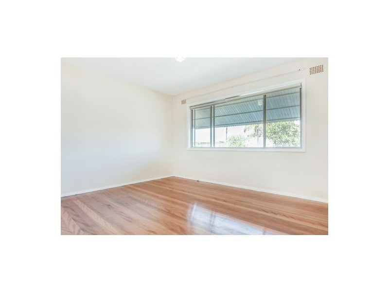 18 First Avenue, Toukley NSW 2263