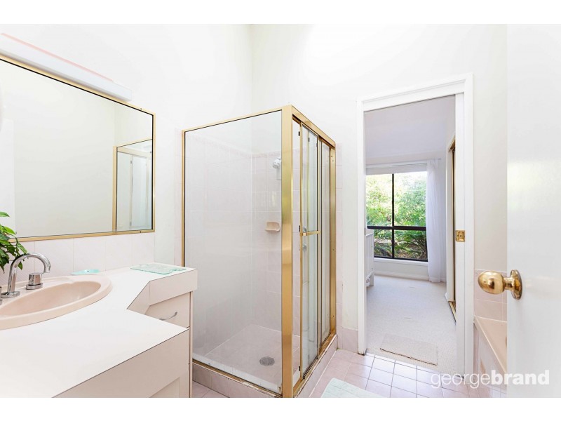 20 Fourth Avenue, Toukley NSW 2263