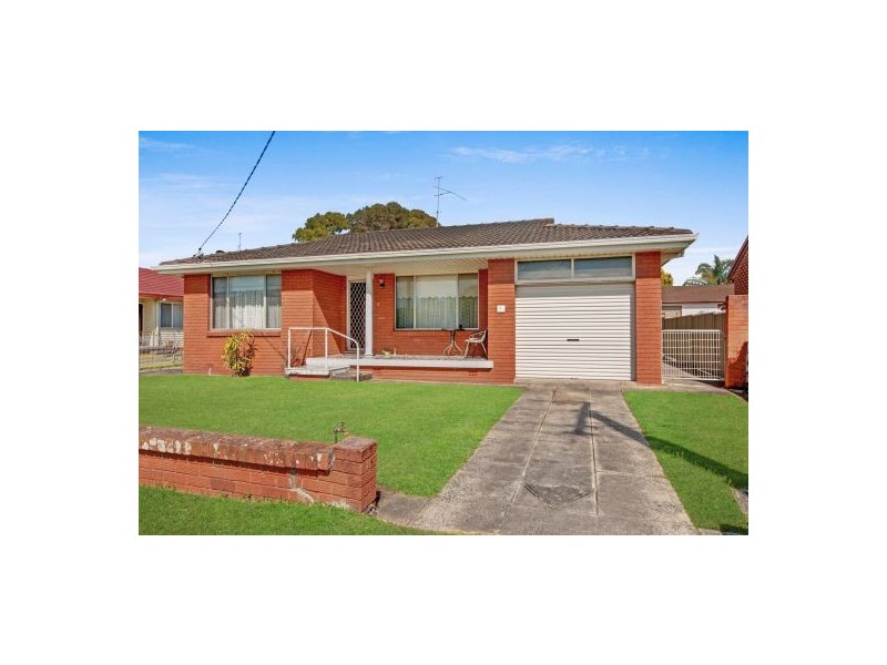 36 Fravent Street, Toukley NSW 2263