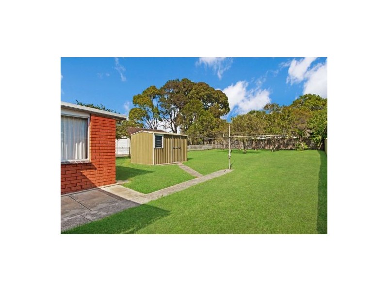 36 Fravent Street, Toukley NSW 2263