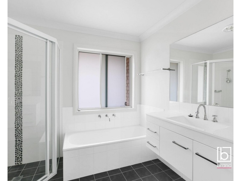 17 Hammond Road, Toukley NSW 2263