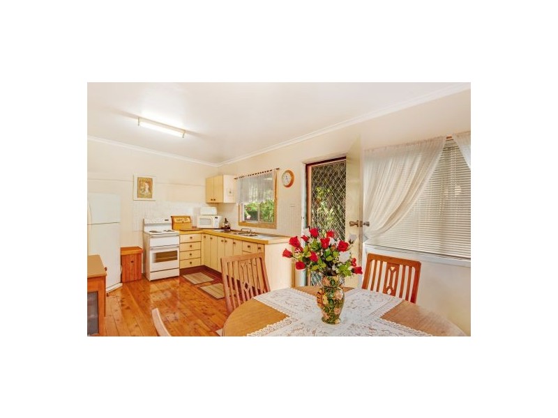 39 Hammond Road, Toukley NSW 2263