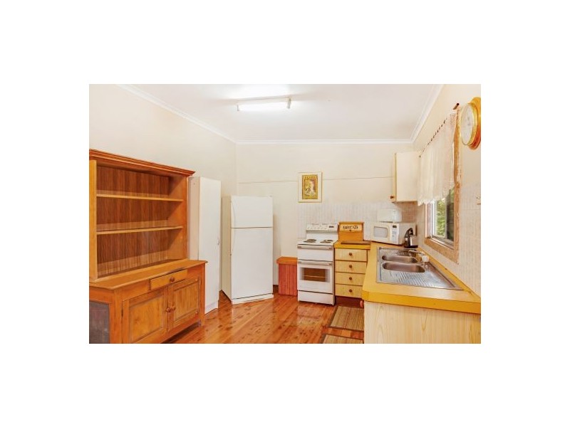 39 Hammond Road, Toukley NSW 2263