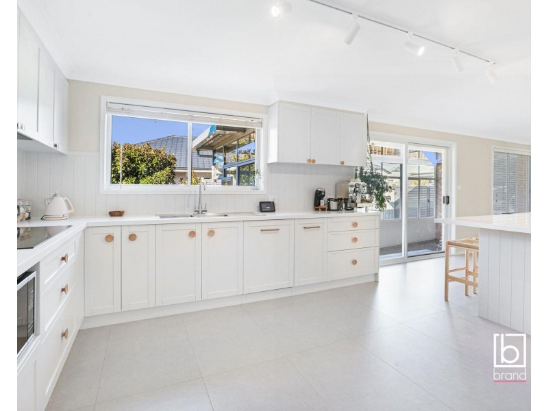 40 Hammond Road, Toukley NSW 2263