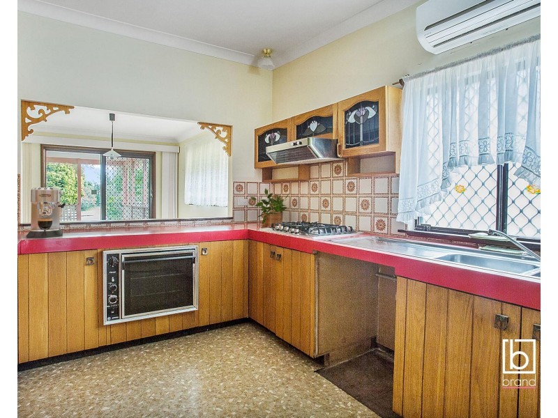 23 Holmes Avenue, Toukley NSW 2263