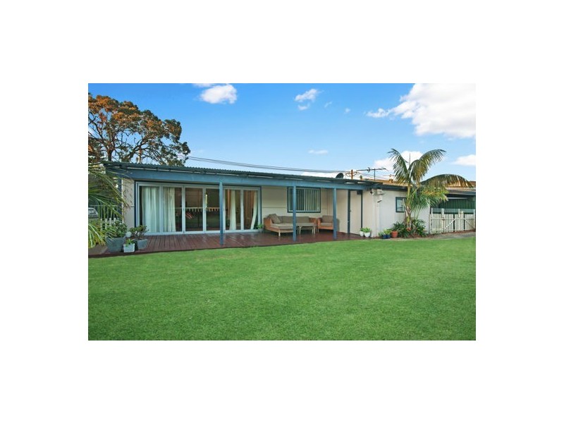 31 Jones Avenue, Toukley NSW 2263