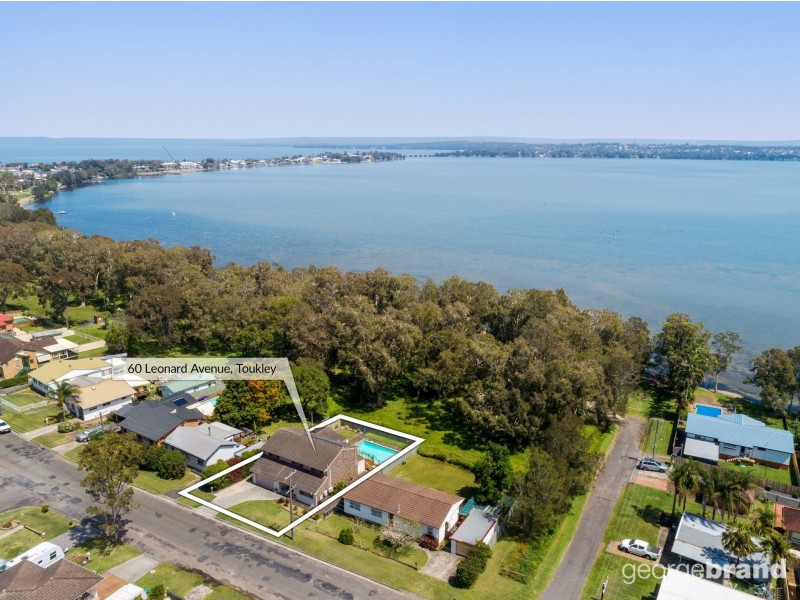 60 Leonard Avenue, Toukley NSW 2263