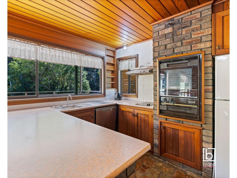 77 Leonard Avenue, Toukley NSW 2263