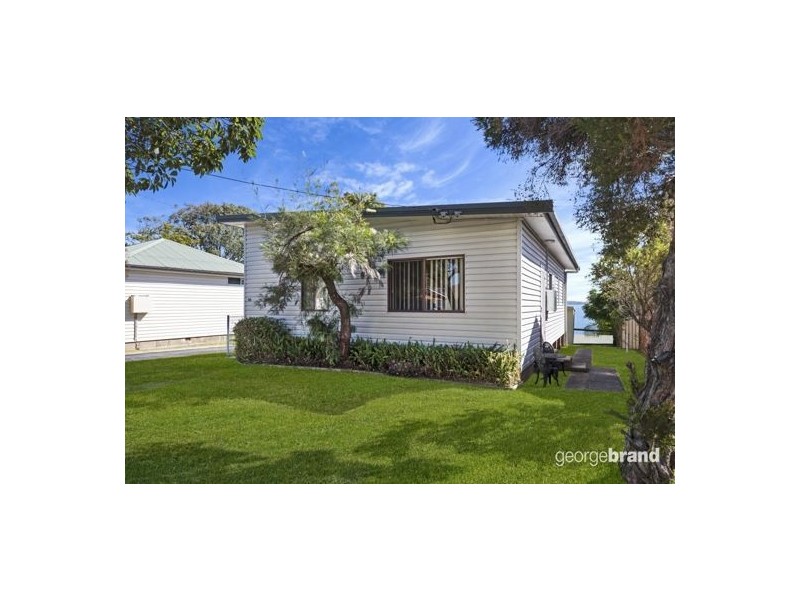 36 Main Road, Toukley NSW 2263