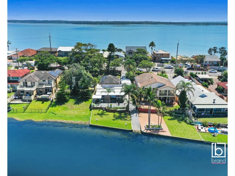 111 Main Road, Toukley NSW 2263