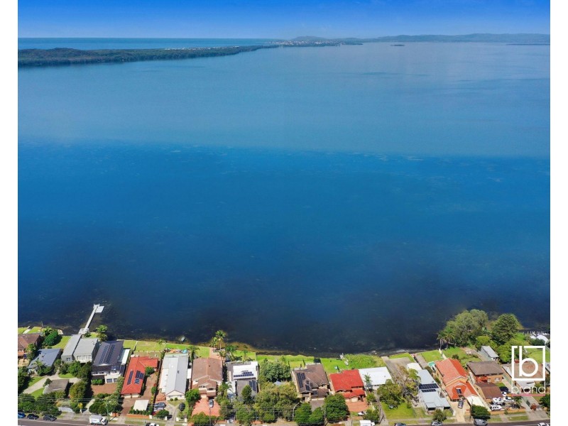111 Main Road, Toukley NSW 2263