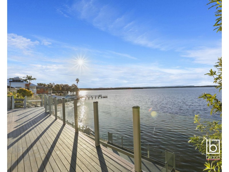 122 Main Road, Toukley NSW 2263