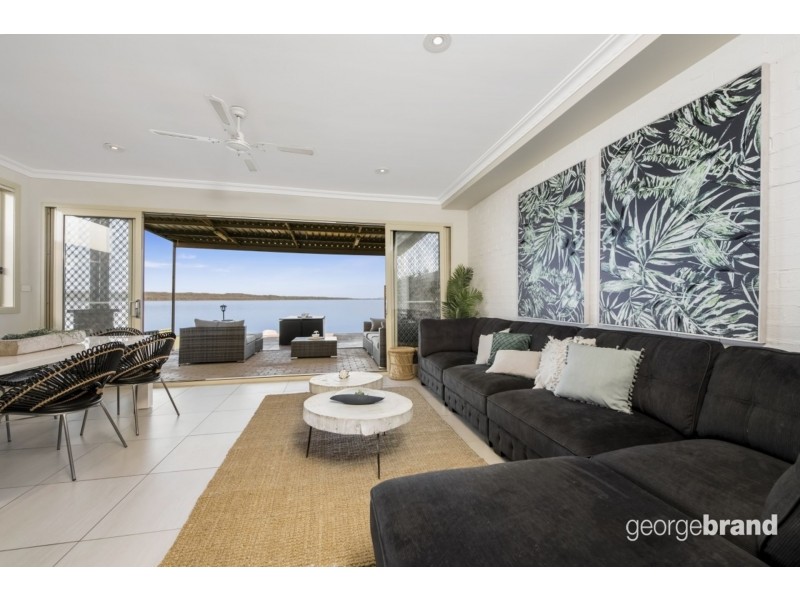 125 Main Road, Toukley NSW 2263