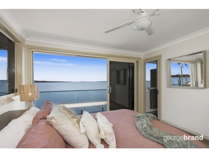 125 Main Road, Toukley NSW 2263