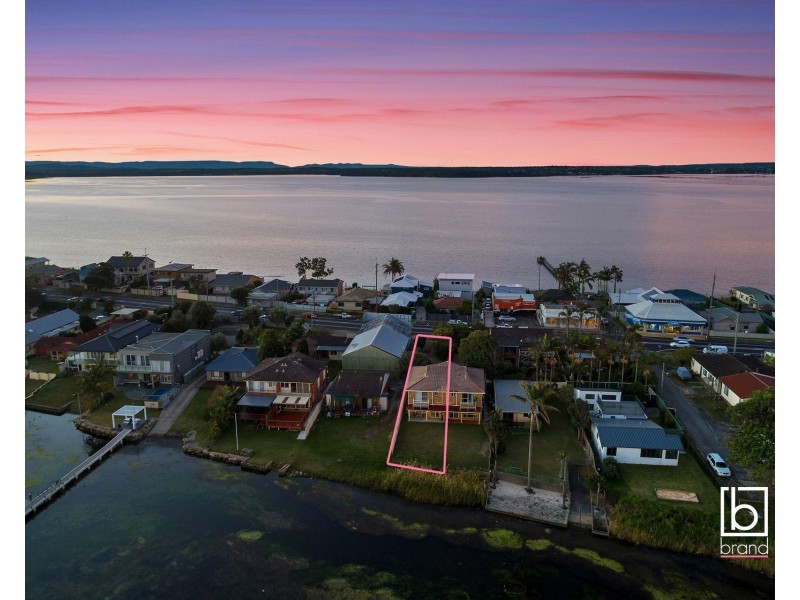 129 Main Road, Toukley NSW 2263