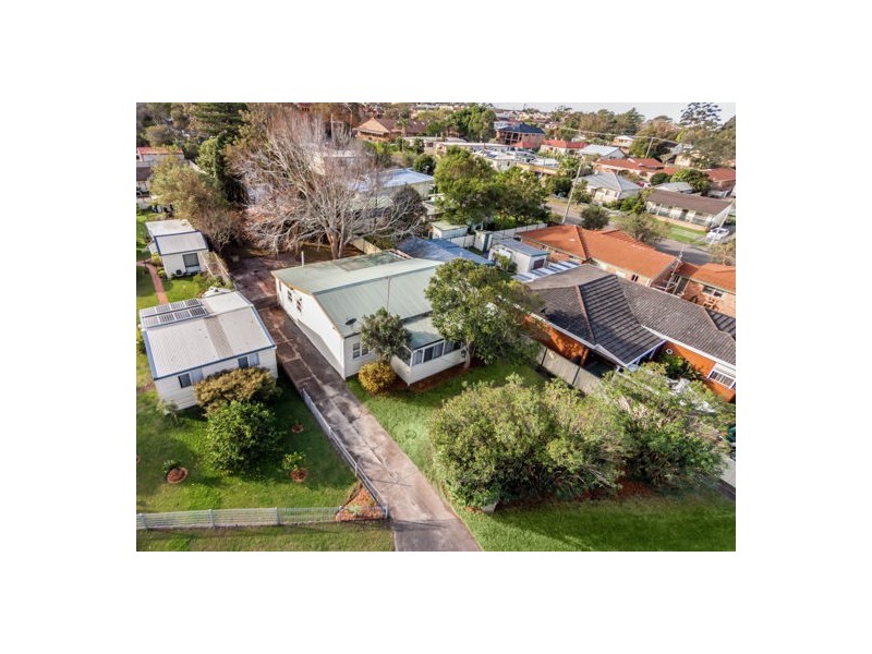 40 Moss Avenue, Toukley NSW 2263