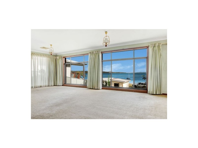 69 MOSS AVE, Toukley NSW 2263