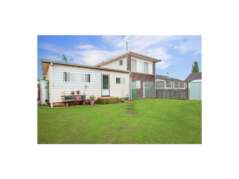 27 Norman Street, Toukley NSW 2263