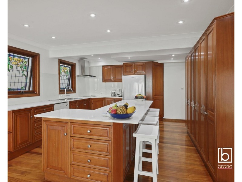 11 Rowland Terrace, Toukley NSW 2263