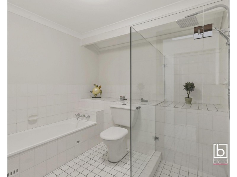 11 Rowland Terrace, Toukley NSW 2263