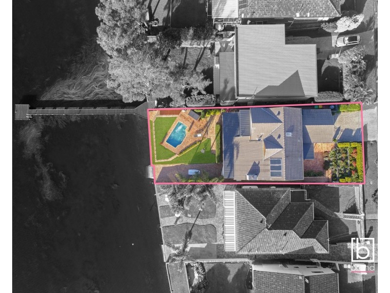 11 Rowland Terrace, Toukley NSW 2263