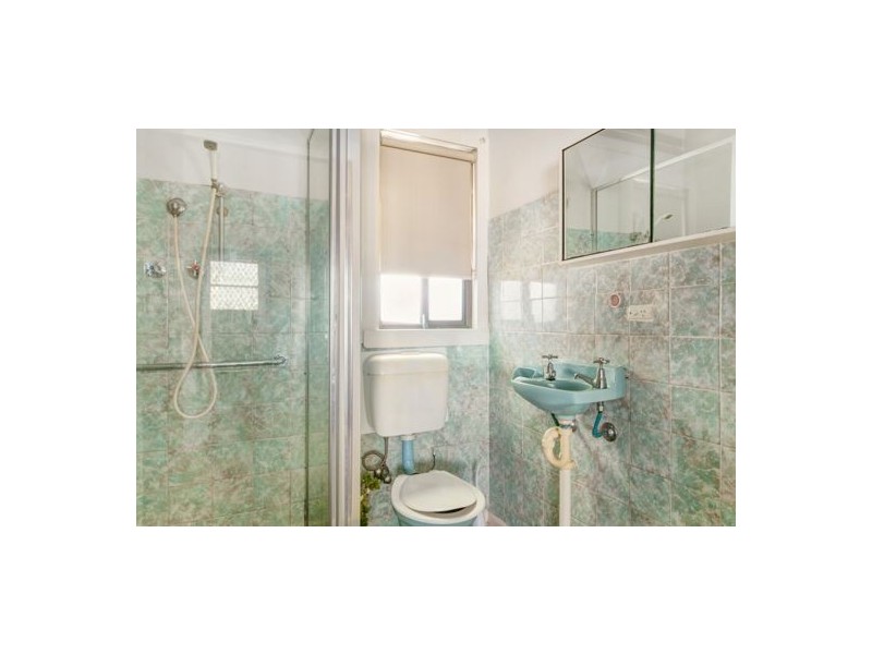 2 Second Avenue, Toukley NSW 2263