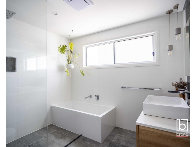 61 Seventh Avenue, Toukley NSW 2263