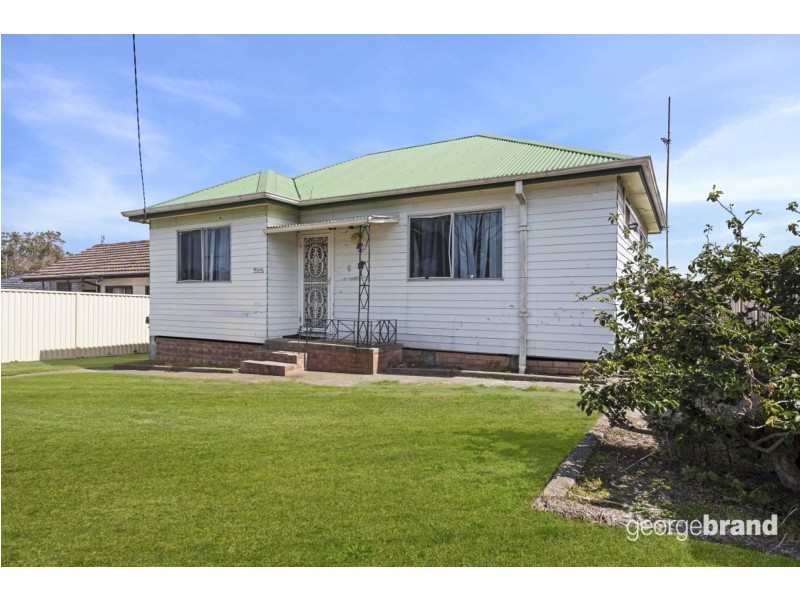 36 Victoria Avenue, Toukley NSW 2263