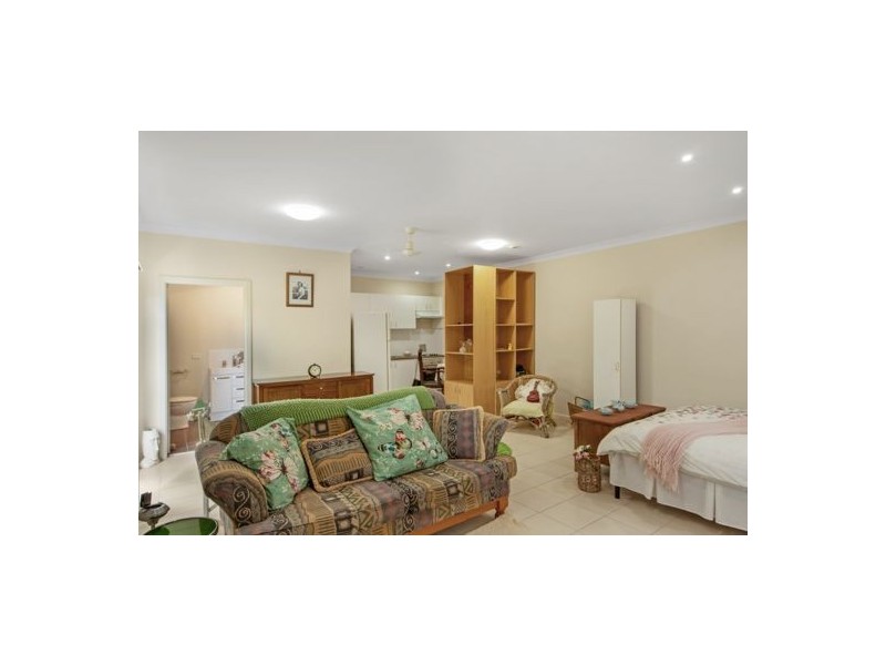 4 Yaralla Road, Toukley NSW 2263