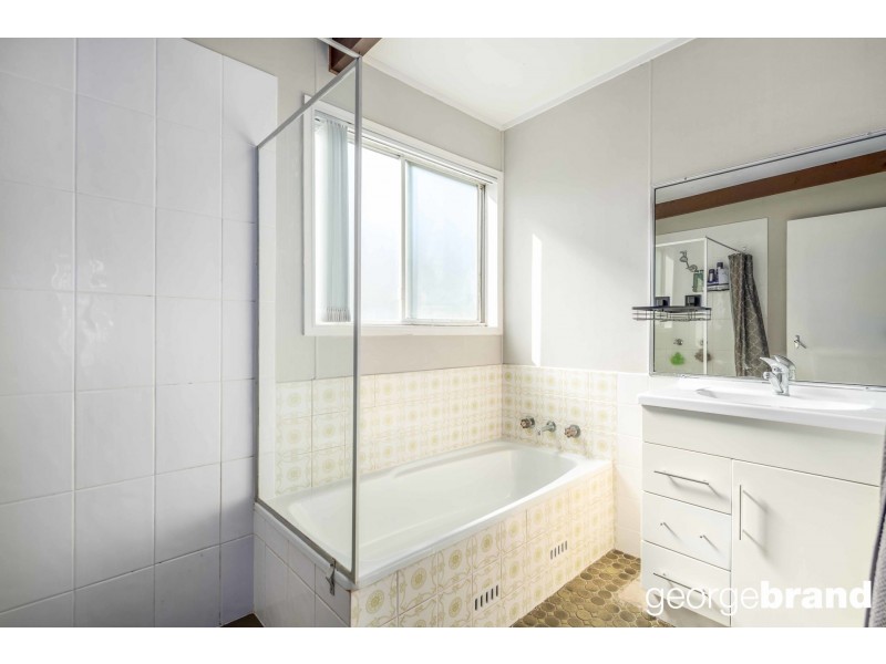 329 Tuggerawong Road, Tuggerawong NSW 2259